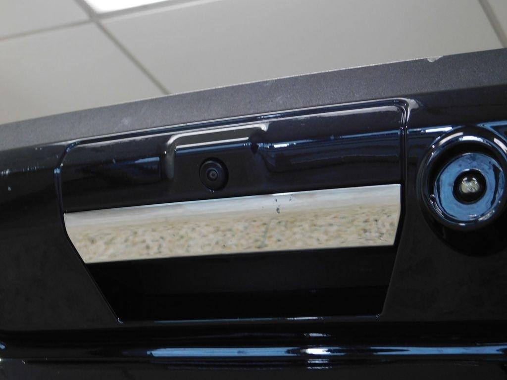 Ford F-150 Lariat SuperCrew 4WD 2024