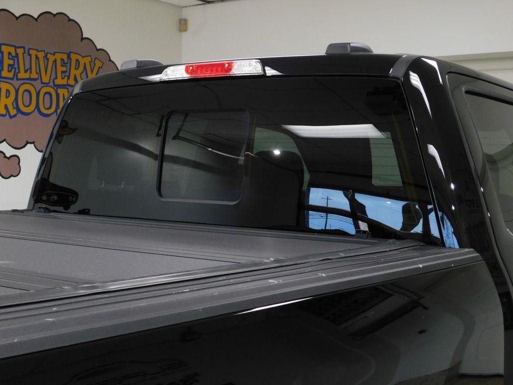 Ford F-150 Lariat SuperCrew 4WD 2024