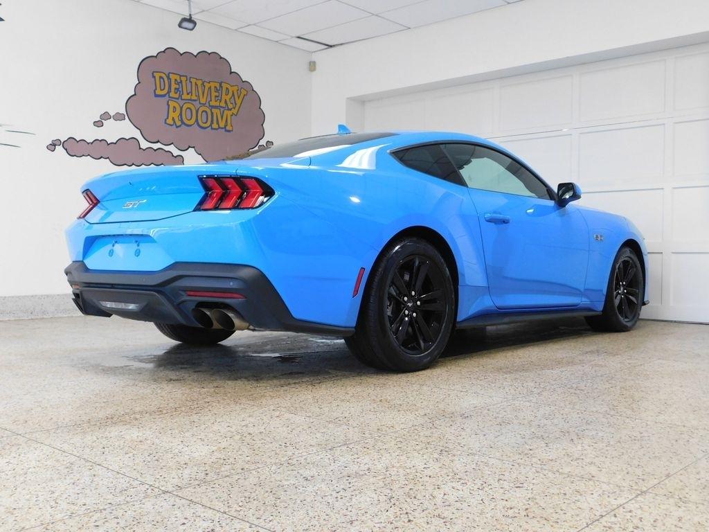 Ford Mustang GT Coupe 2025