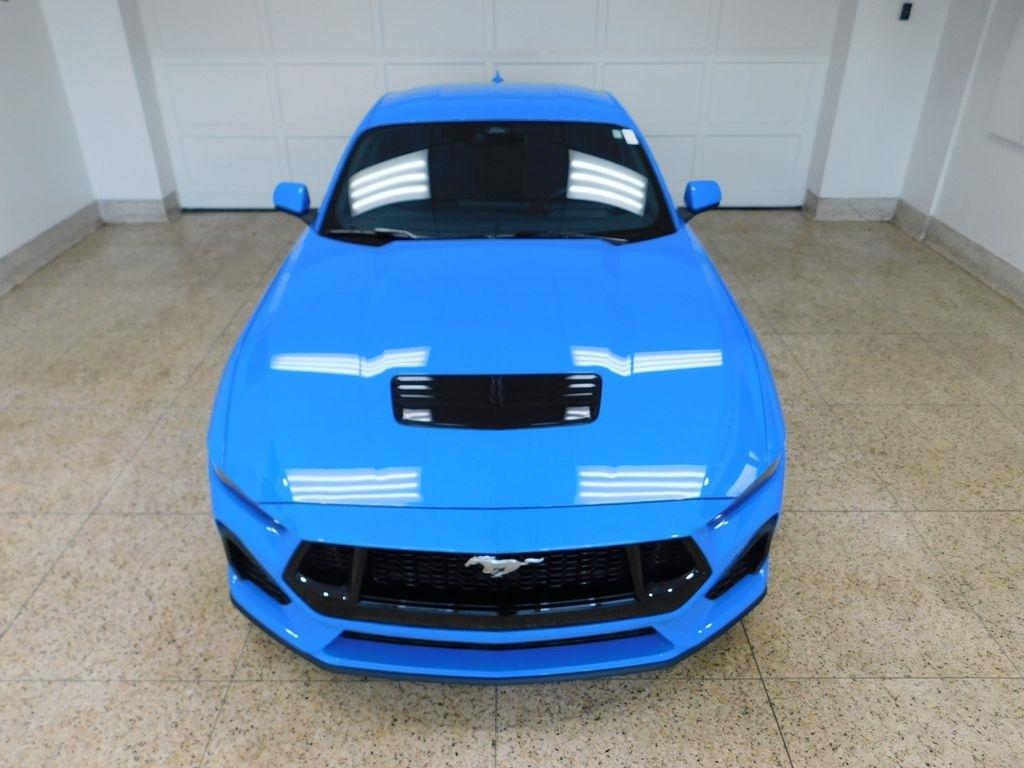 Ford Mustang GT Coupe 2025
