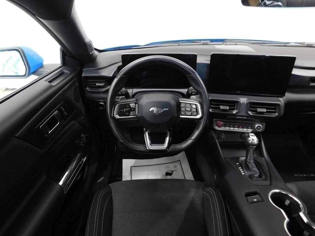 Ford Mustang GT Coupe 2025