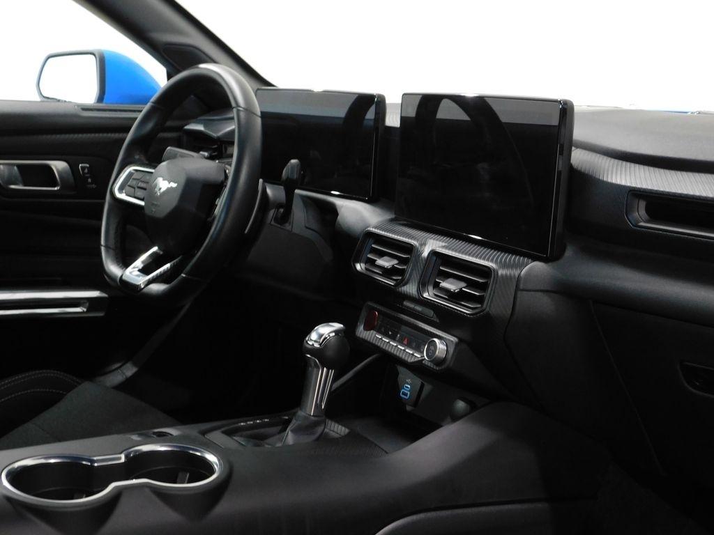 Ford Mustang GT Coupe 2025