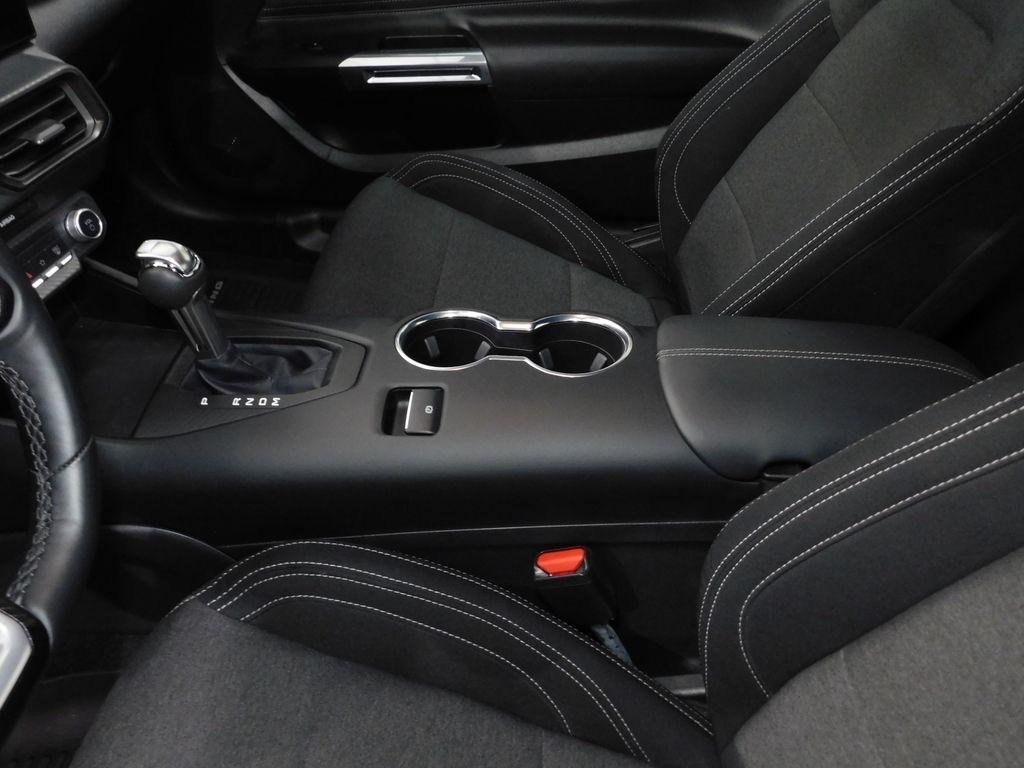 Ford Mustang GT Coupe 2025