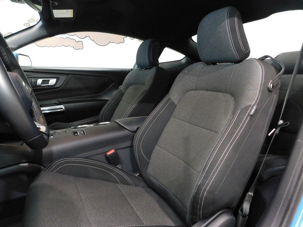Ford Mustang GT Coupe 2025