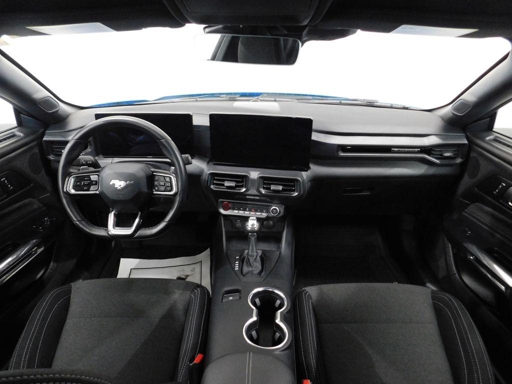 Ford Mustang GT Coupe 2025