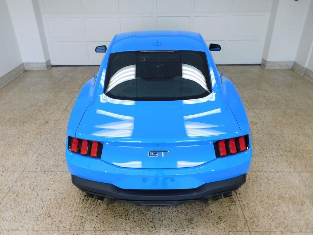 Ford Mustang GT Coupe 2025