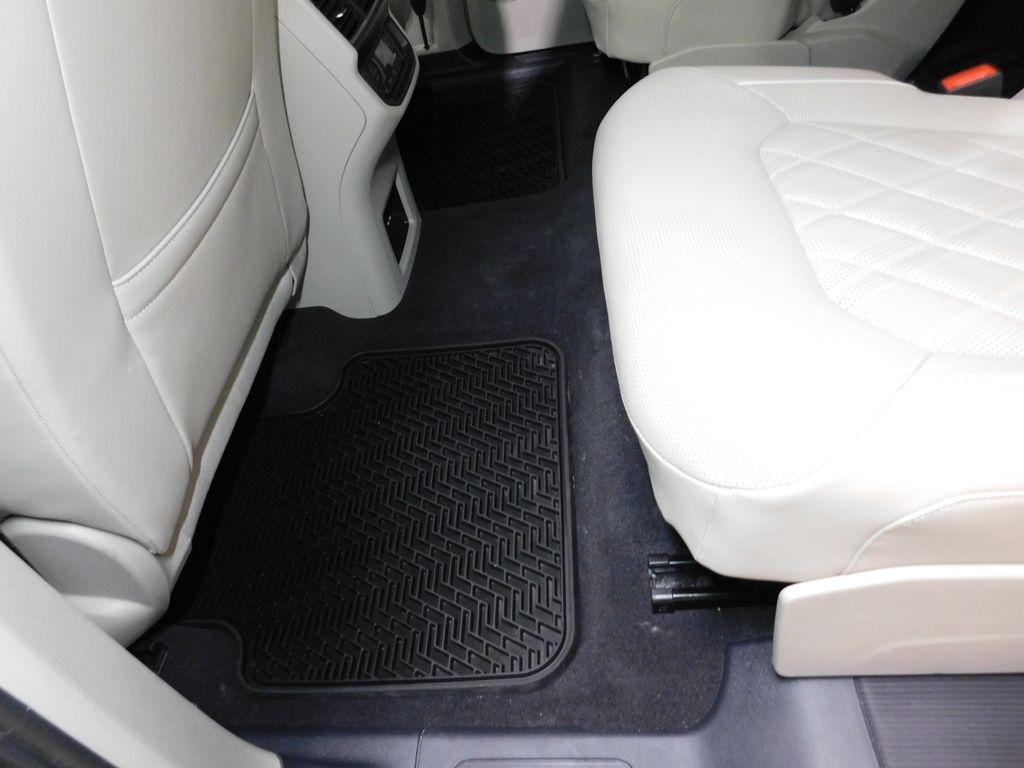 Volkswagen Atlas SEL Premium R-Line 4MOTION 2024