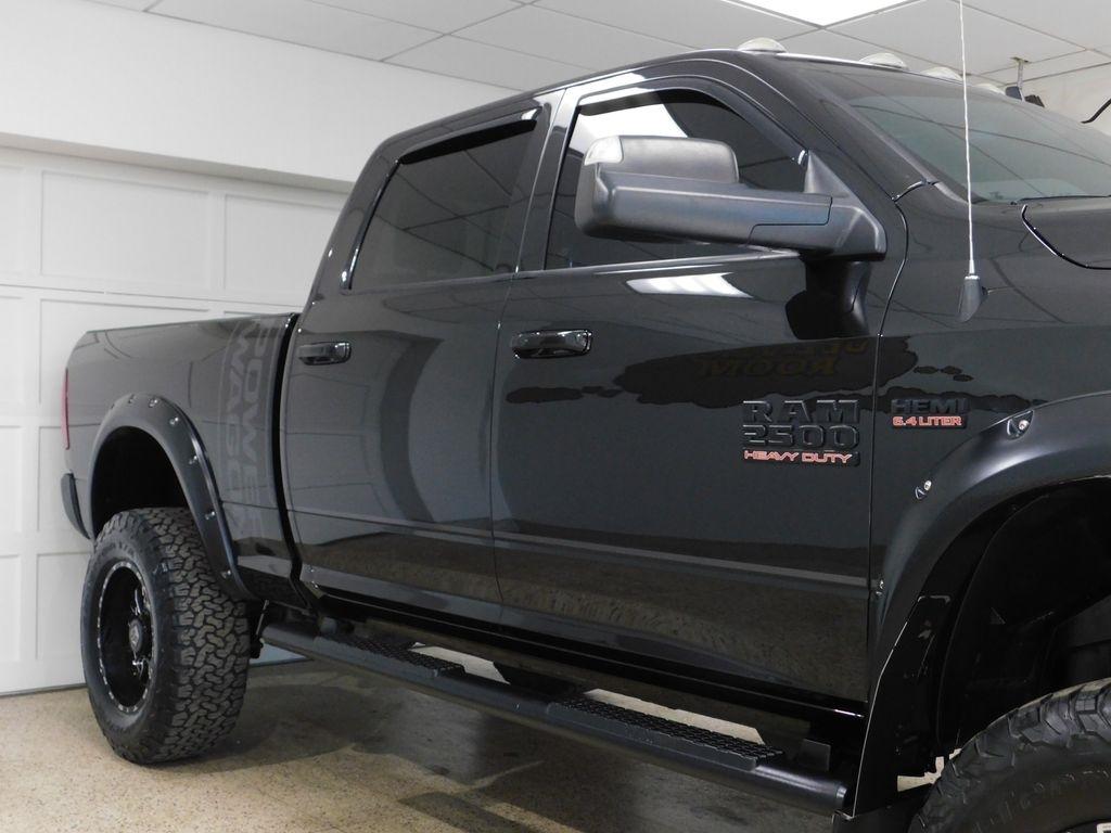 RAM 2500 Power Wagon Crew Cab SWB 4WD 2018