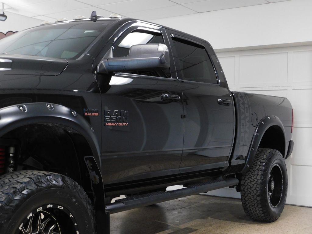 RAM 2500 Power Wagon Crew Cab SWB 4WD 2018