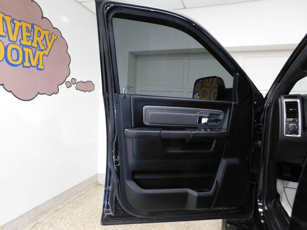 RAM 2500 Power Wagon Crew Cab SWB 4WD 2018