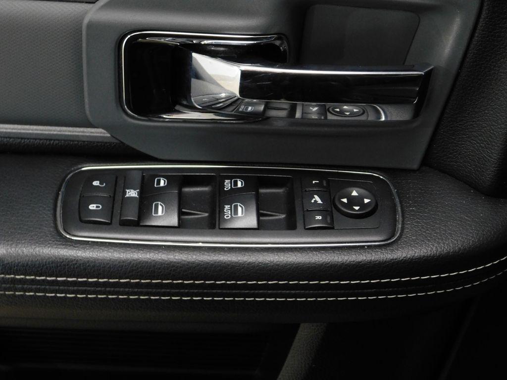 RAM 2500 Power Wagon Crew Cab SWB 4WD 2018