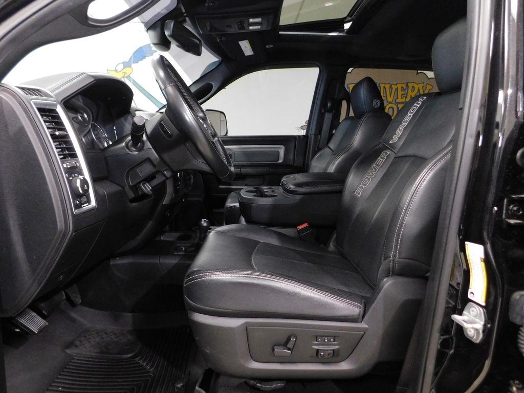 RAM 2500 Power Wagon Crew Cab SWB 4WD 2018