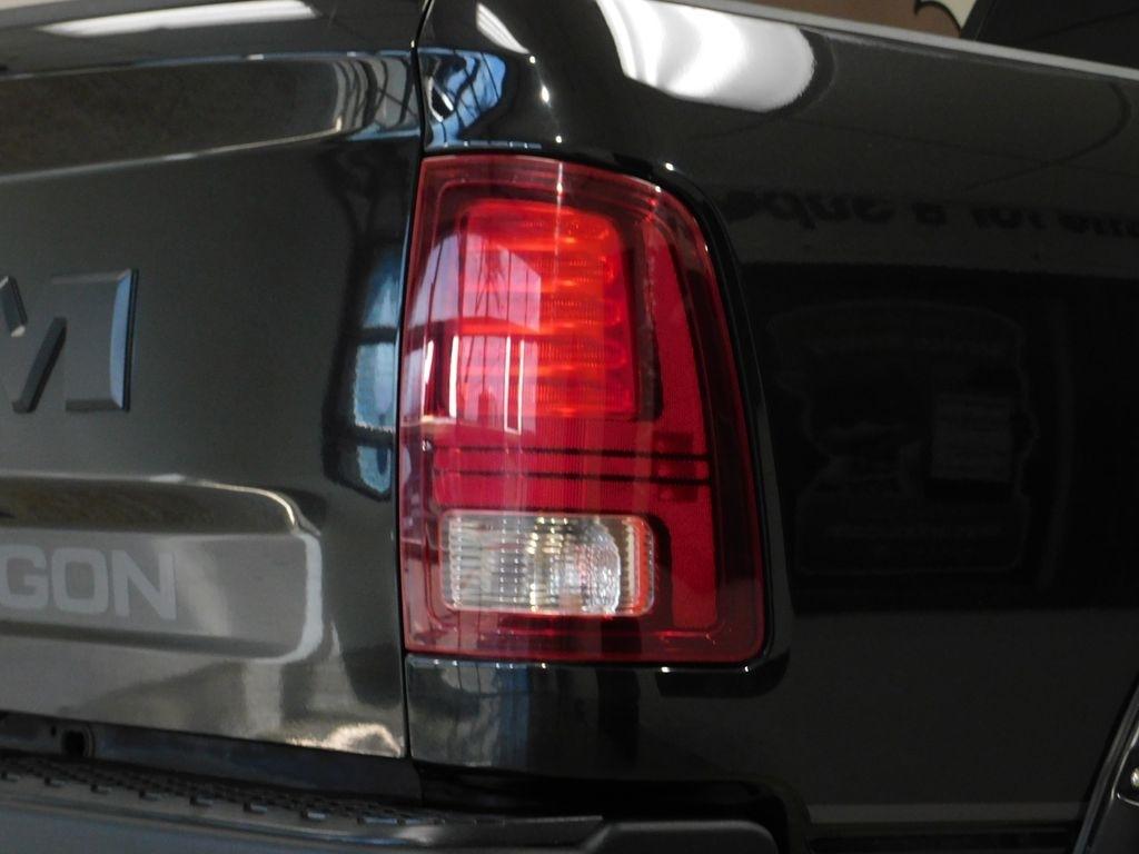 RAM 2500 Power Wagon Crew Cab SWB 4WD 2018