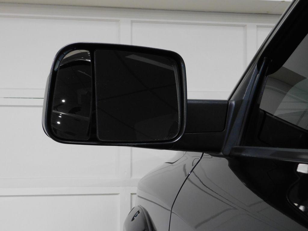 RAM 2500 Power Wagon Crew Cab SWB 4WD 2018