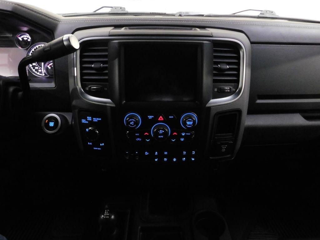 RAM 2500 Power Wagon Crew Cab SWB 4WD 2018