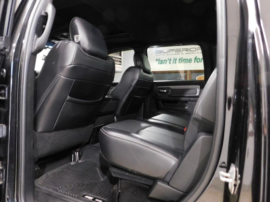 RAM 2500 Power Wagon Crew Cab SWB 4WD 2018