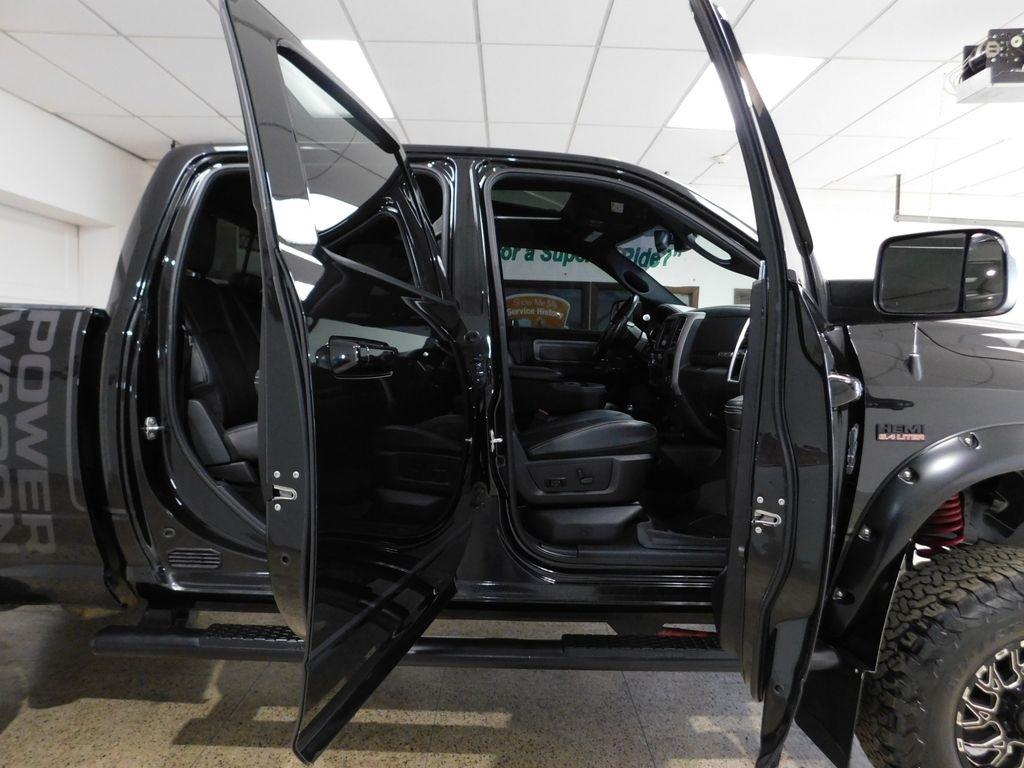 RAM 2500 Power Wagon Crew Cab SWB 4WD 2018