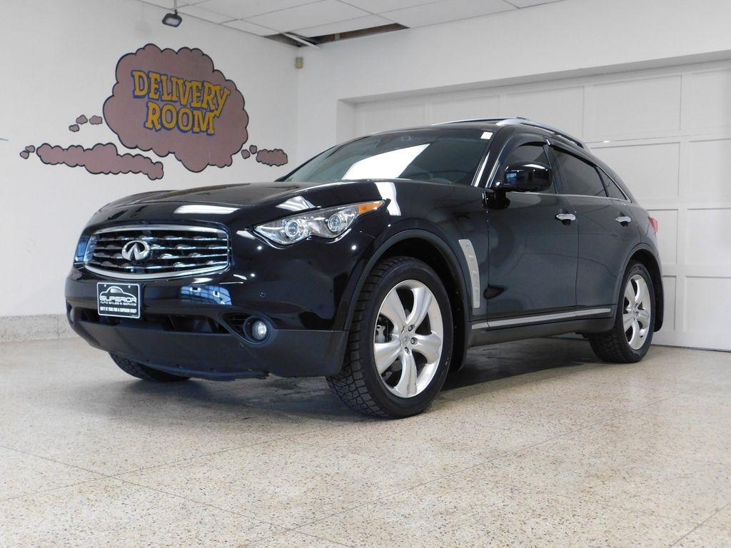 2010 INFINITI FX 35 AWD's photo
