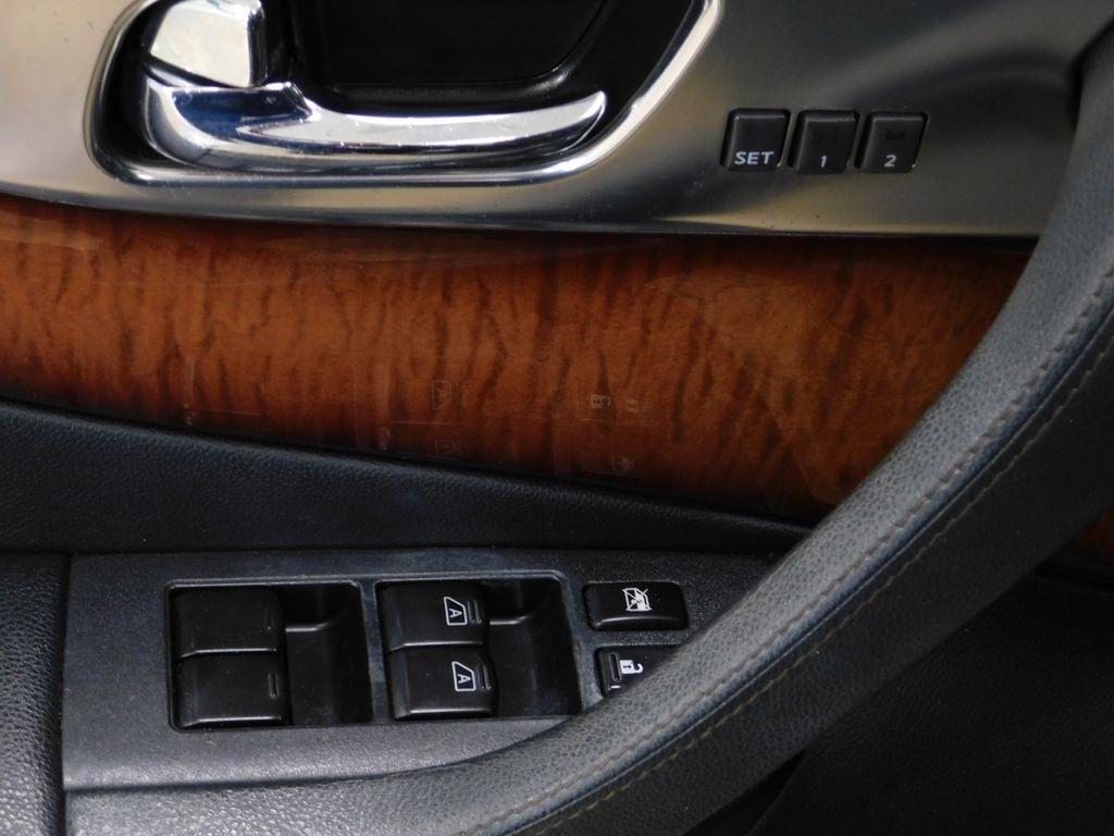 Infiniti FX FX35 AWD 2010