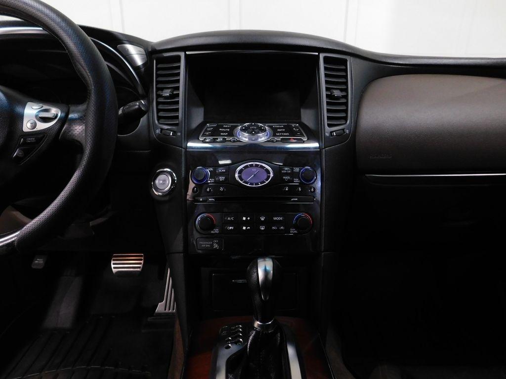 Infiniti FX FX35 AWD 2010