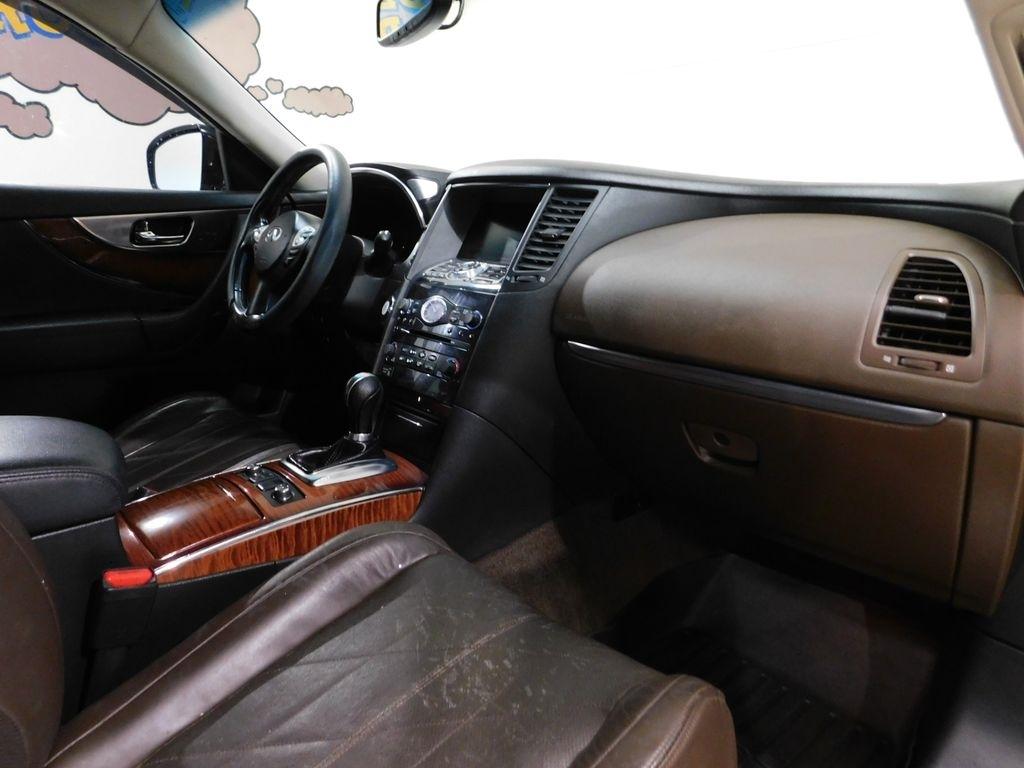 Infiniti FX FX35 AWD 2010