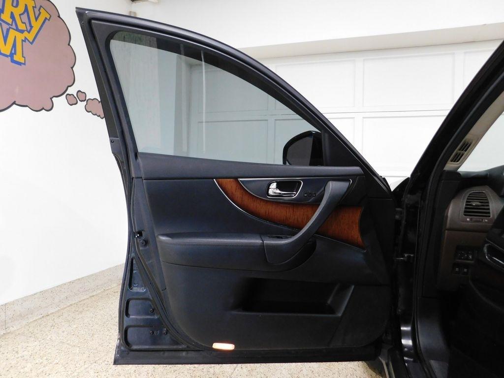 Infiniti FX FX35 AWD 2010