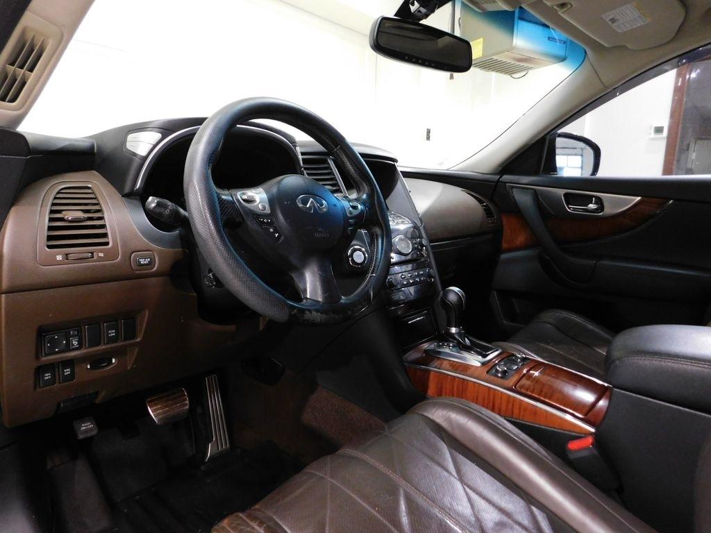 Infiniti FX FX35 AWD 2010