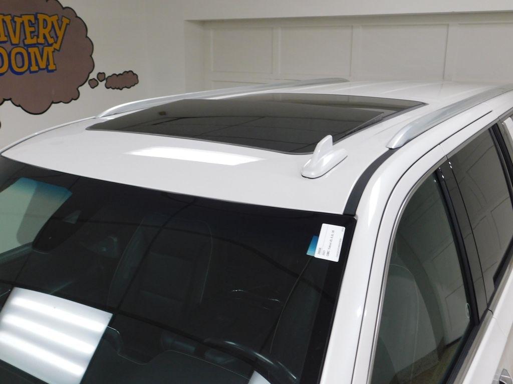 GMC Yukon XL SLT 4WD 2021