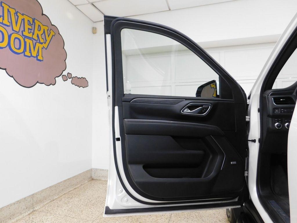 GMC Yukon XL SLT 4WD 2021