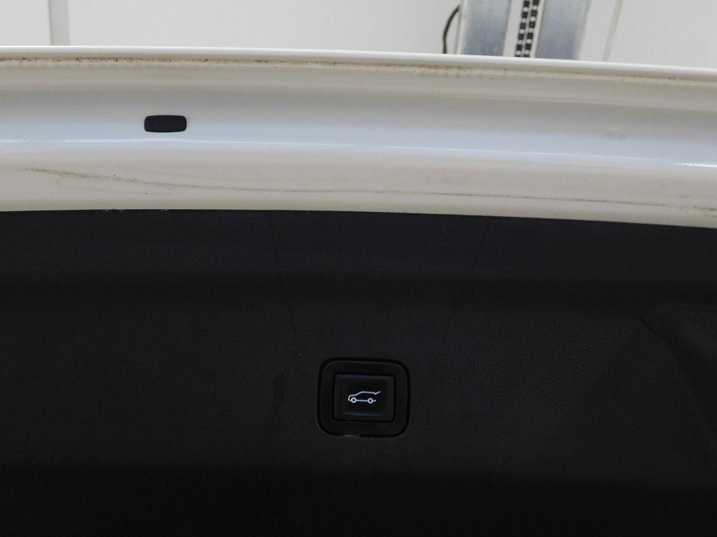 GMC Yukon XL SLT 4WD 2021