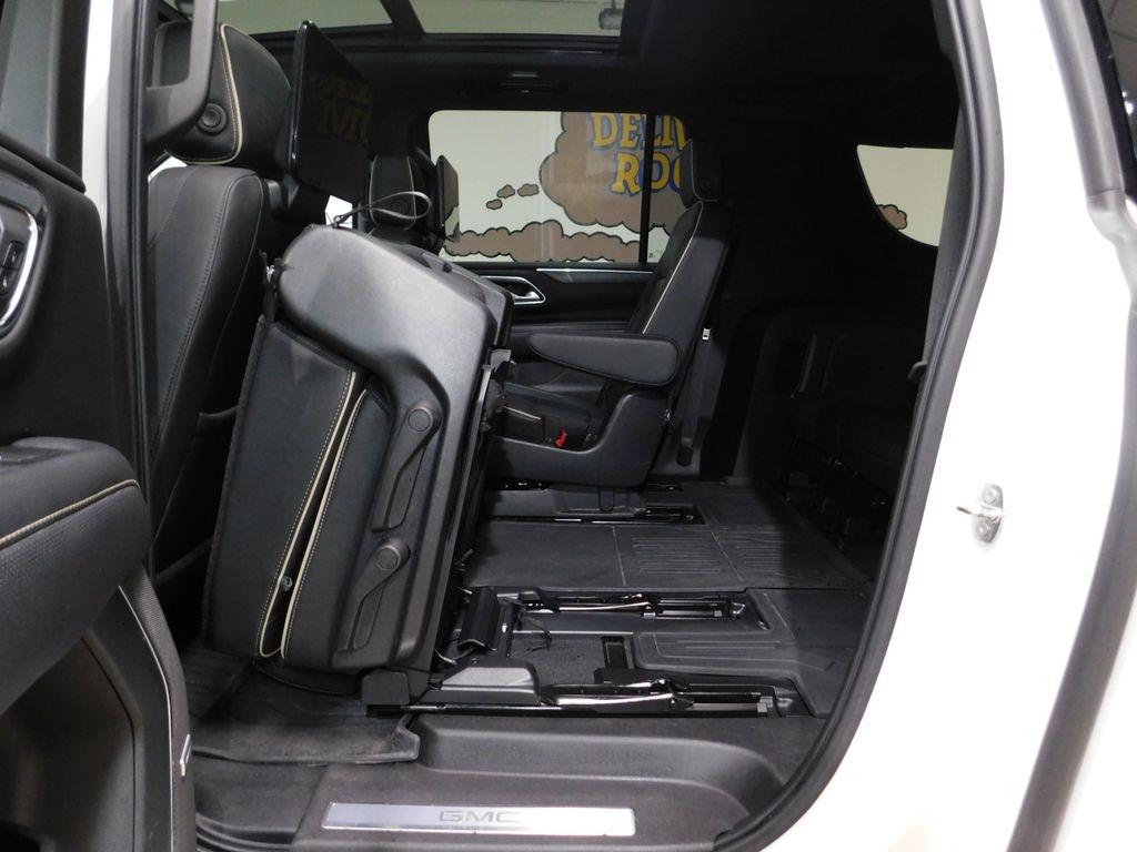 GMC Yukon XL SLT 4WD 2021