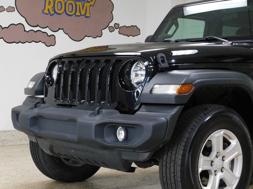 Jeep Wrangler Sport 2021