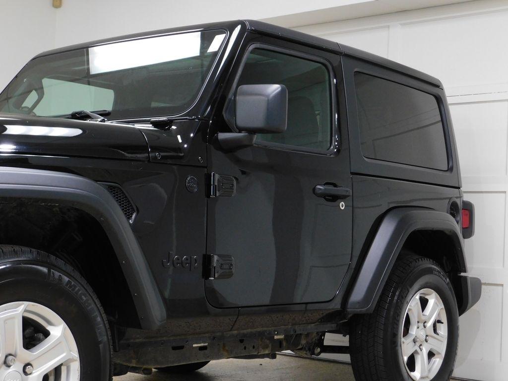 Jeep Wrangler Sport 2021