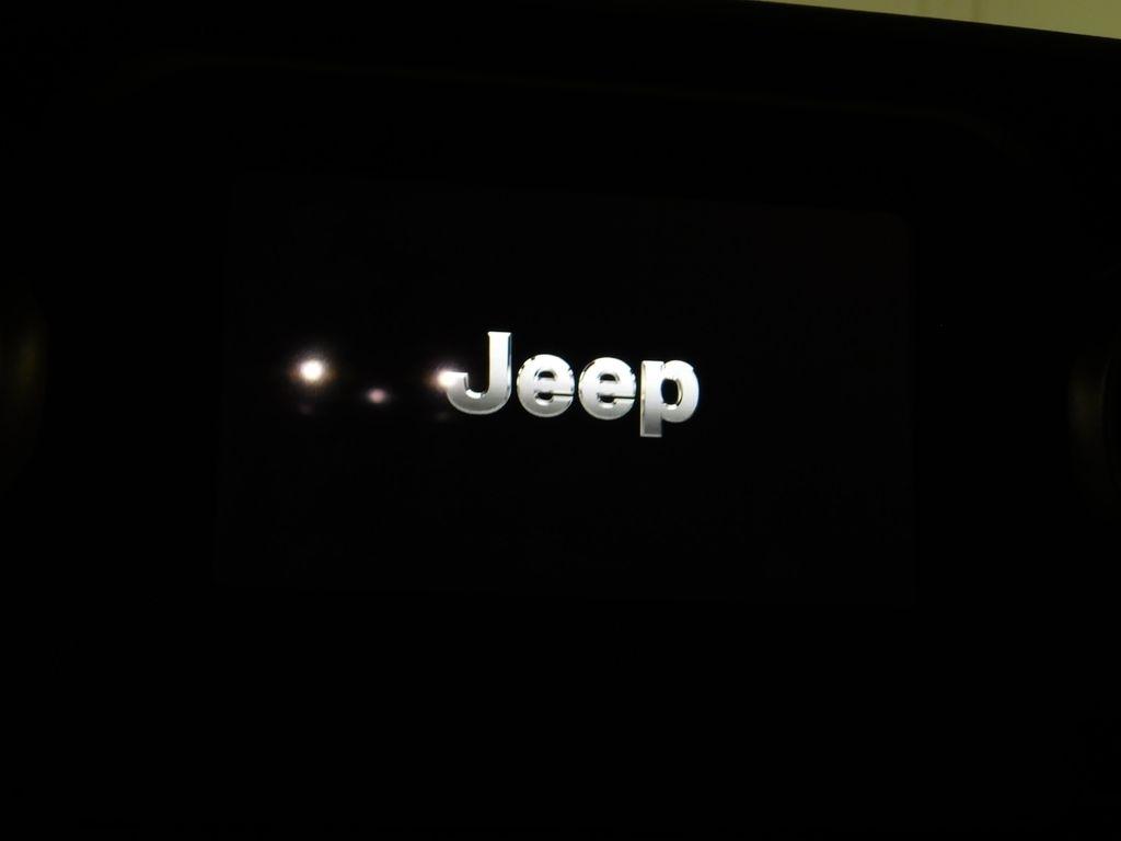 Jeep Wrangler Sport 2021