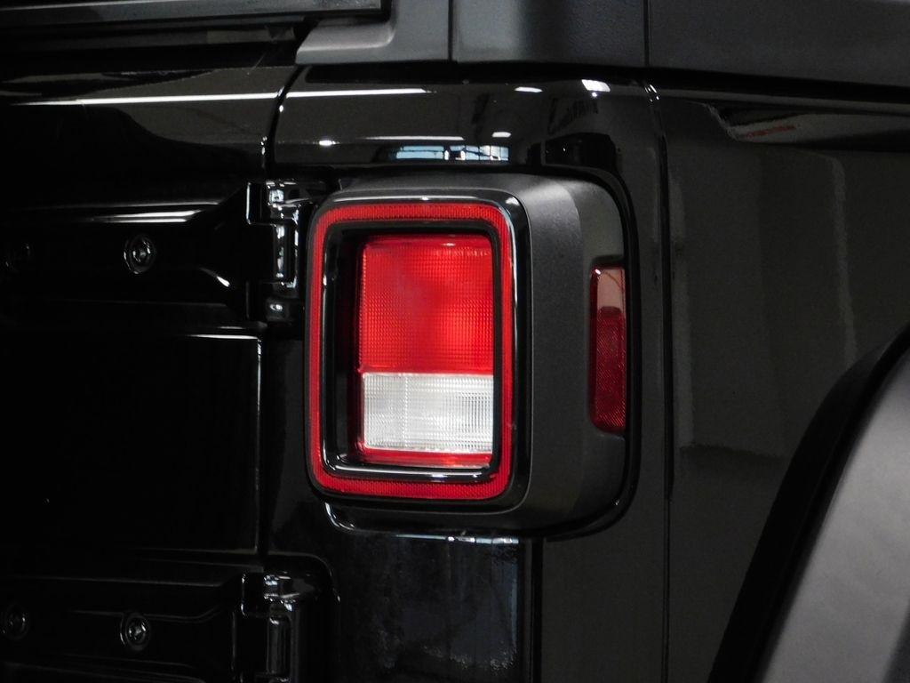 Jeep Wrangler Sport 2021