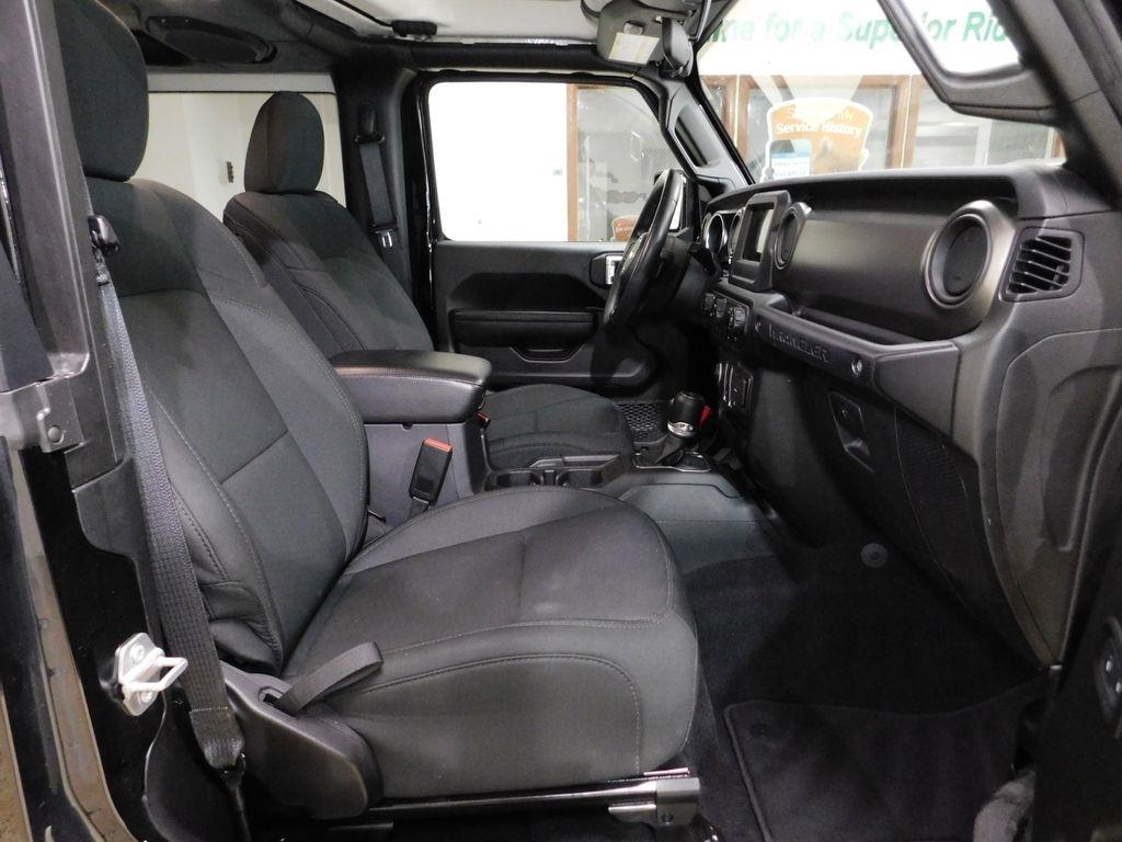 Jeep Wrangler Sport 2021