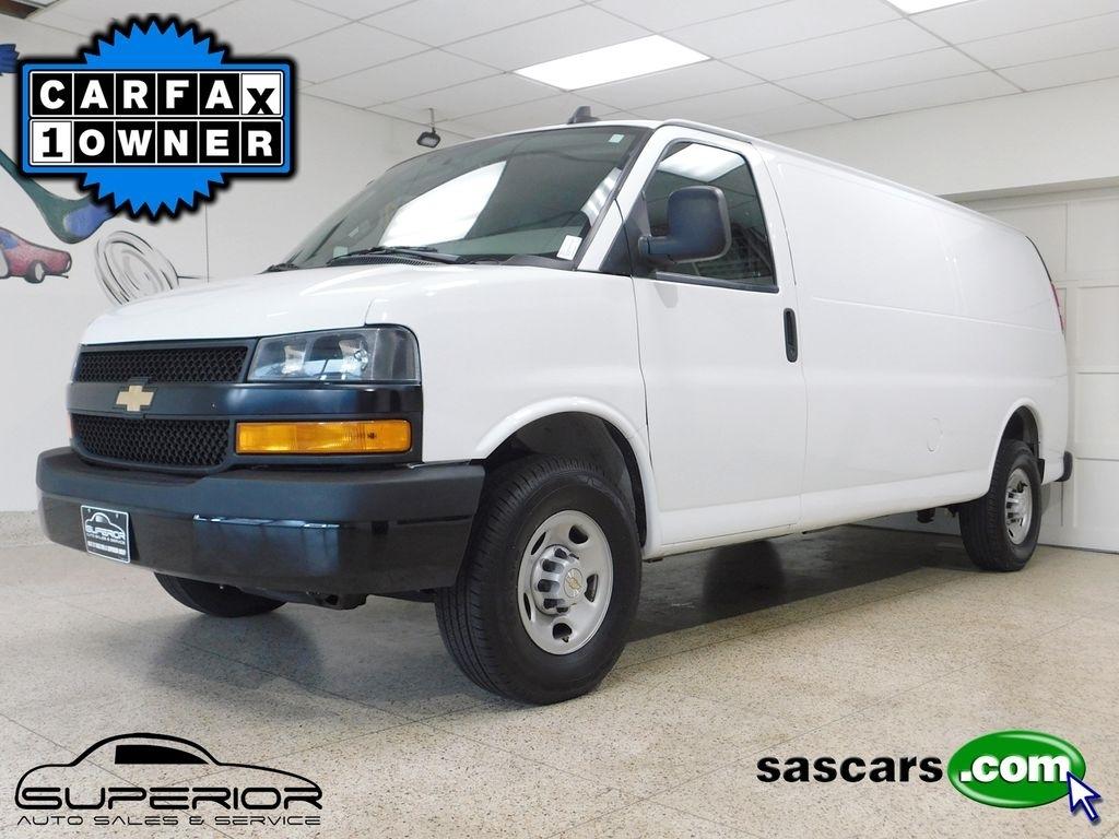 2023 Chevrolet Express 3500 1WT LWB's photo