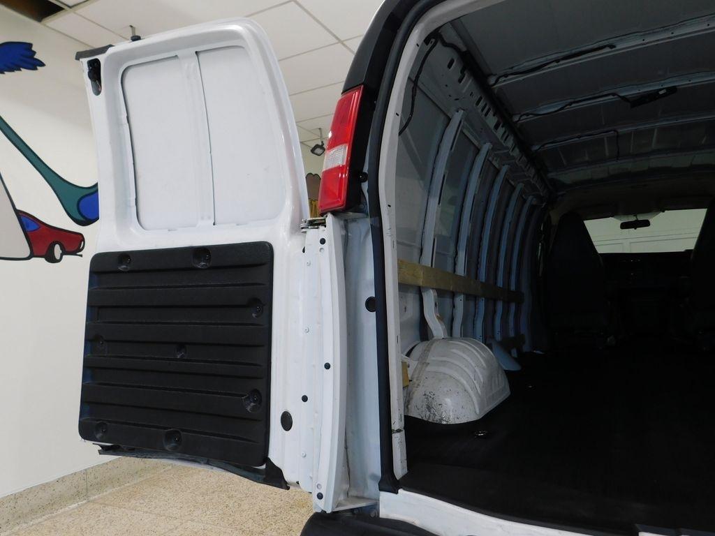 Chevrolet Express 3500 Cargo Extended 2023