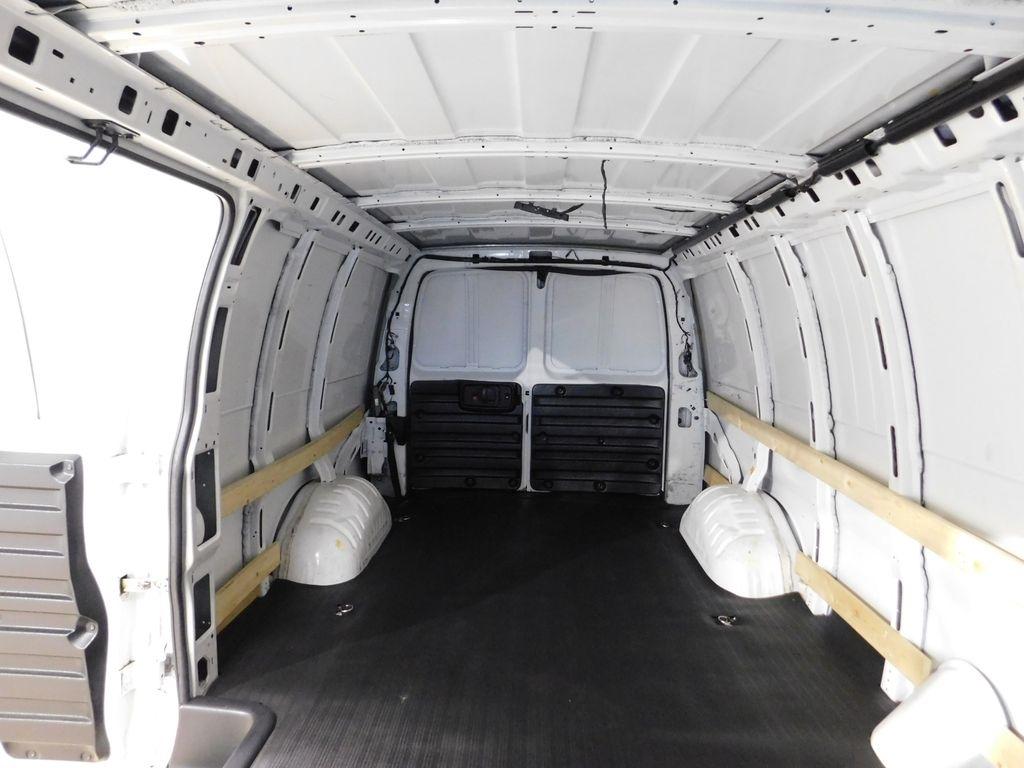 Chevrolet Express 3500 Cargo Extended 2023
