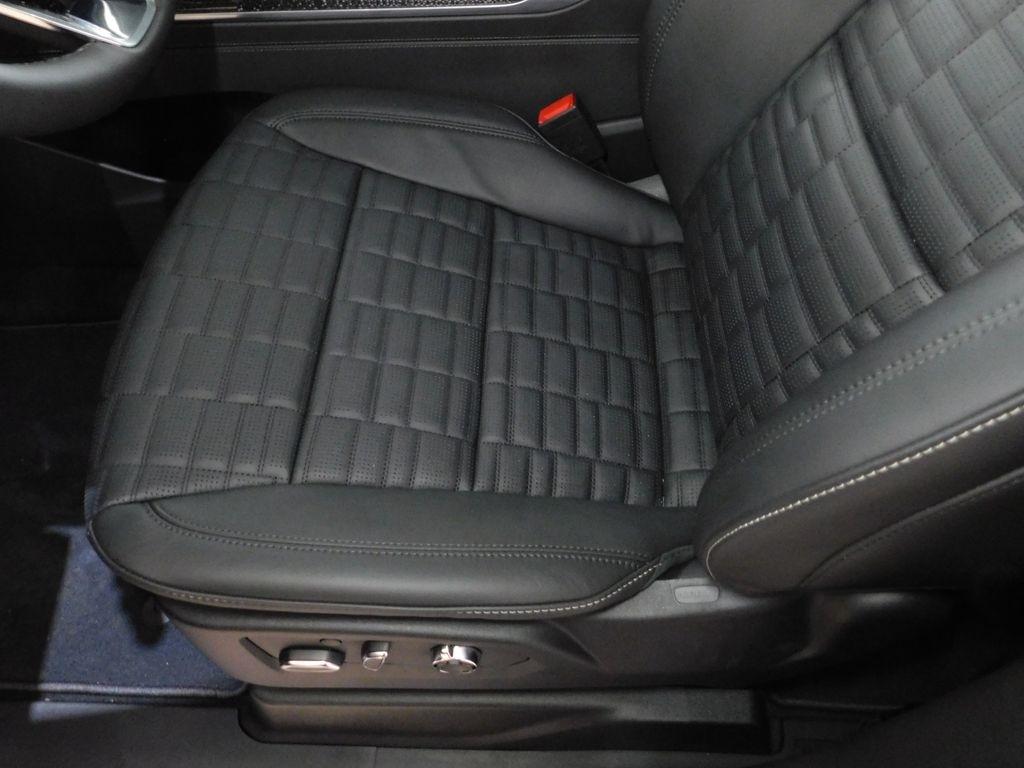 Cadillac Escalade V 4WD 2026