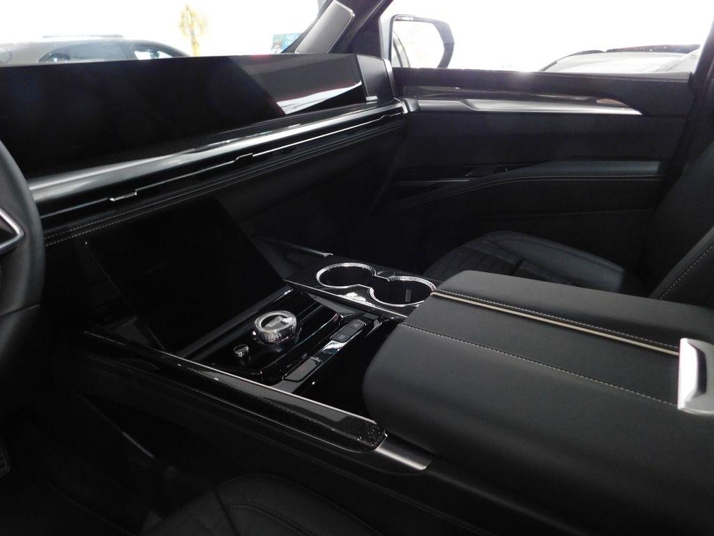 Cadillac Escalade V 4WD 2026