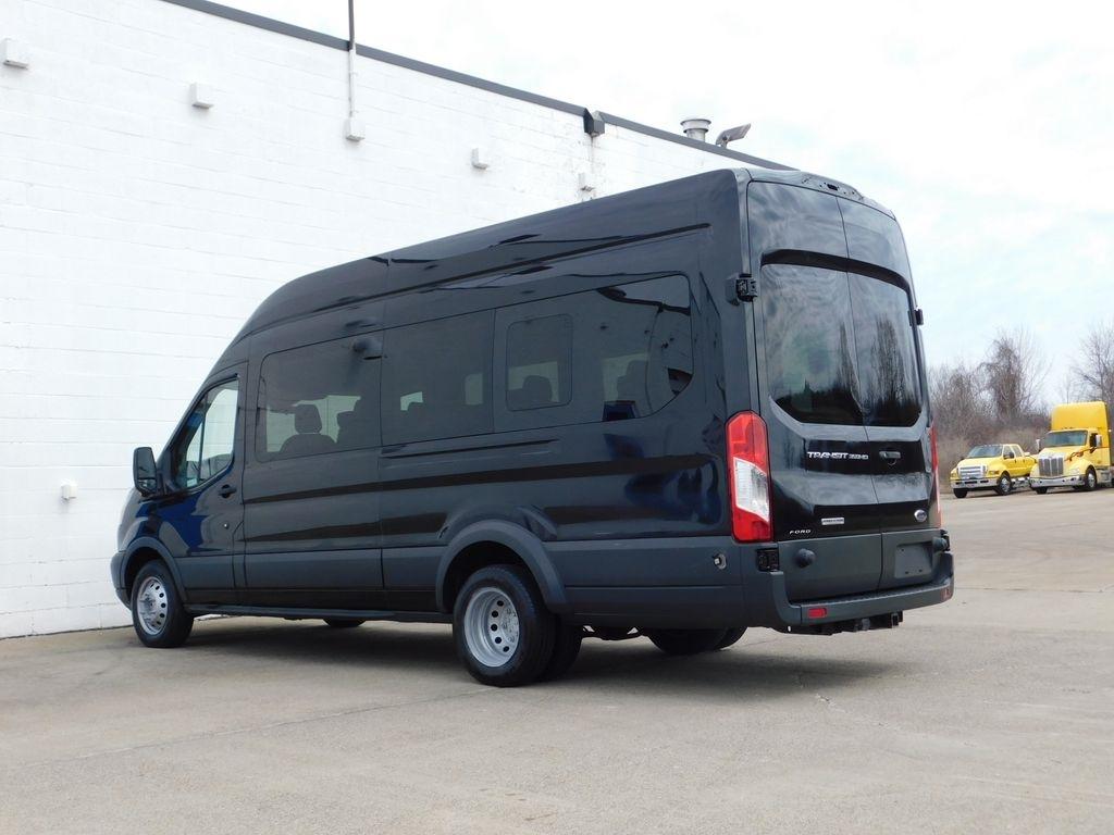 Ford Transit 350 Wagon HD High Roof XL Sliding Pass. 148 WB EL 2018