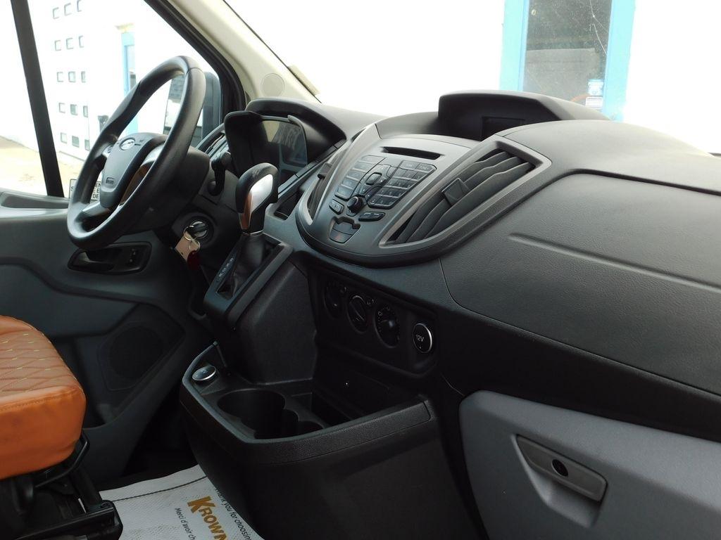 Ford Transit 350 Wagon HD High Roof XL Sliding Pass. 148 WB EL 2018