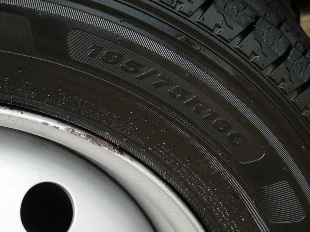 Ford Transit 350 Wagon HD High Roof XL Sliding Pass. 148 WB EL 2018