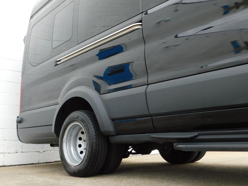 Ford Transit 350 Wagon HD High Roof XL Sliding Pass. 148 WB EL 2018