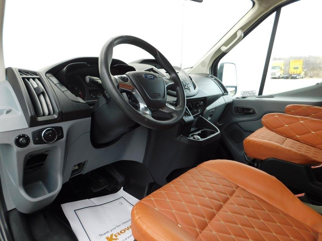 Ford Transit 350 Wagon HD High Roof XL Sliding Pass. 148 WB EL 2018