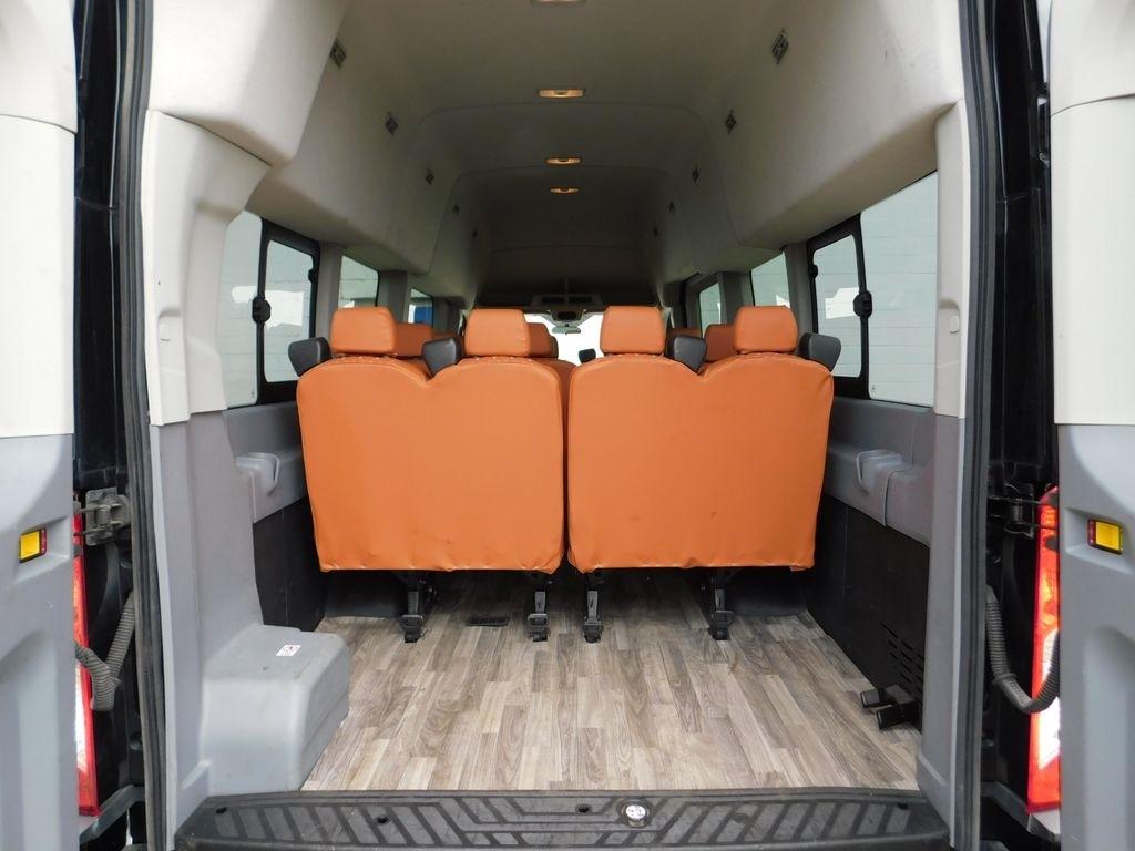 Ford Transit 350 Wagon HD High Roof XL Sliding Pass. 148 WB EL 2018