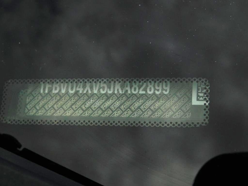 Ford Transit 350 Wagon HD High Roof XL Sliding Pass. 148 WB EL 2018