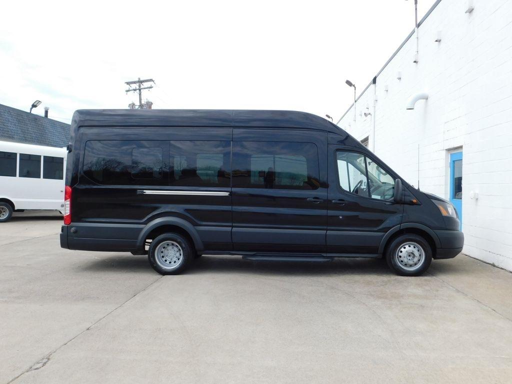 Ford Transit 350 Wagon HD High Roof XL Sliding Pass. 148 WB EL 2018