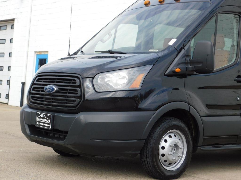Ford Transit 350 Wagon HD High Roof XL Sliding Pass. 148 WB EL 2018